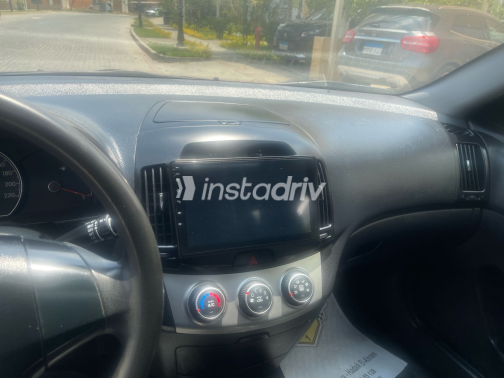 Hyundai Elantra HD 2018 Red Used for Sale - 6