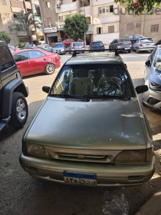كيا برايد 2000 ذهبي مستعملة للبيع
