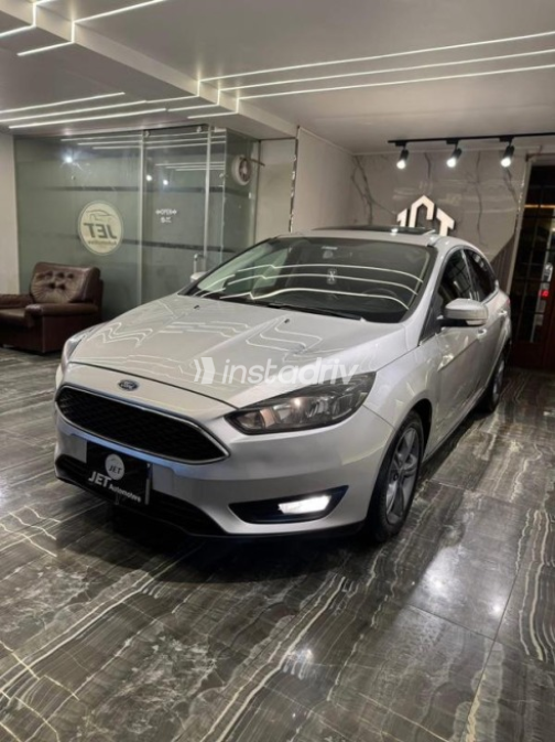 Ford Focus 2018 Silver Used for Sale - 2