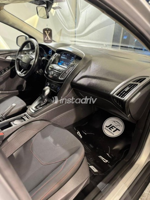 Ford Focus 2018 Silver Used for Sale - 7