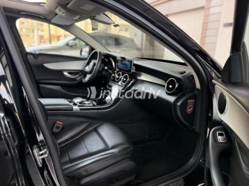 Mercedes C 180 2019 Black Used for Sale - 7