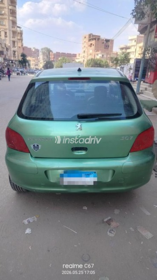 بيجو 307 2005 أخضر مستعملة للبيع - 2