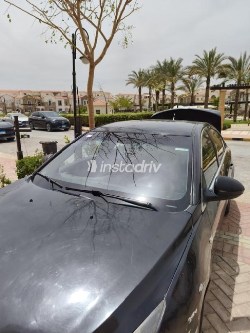 Chevrolet Cruze 2011 Black Used for Sale - 3
