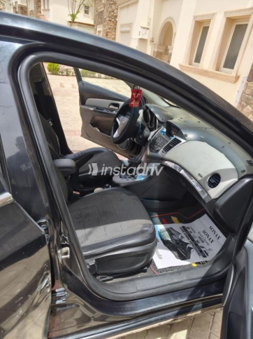 Chevrolet Cruze 2011 Black Used for Sale - 4
