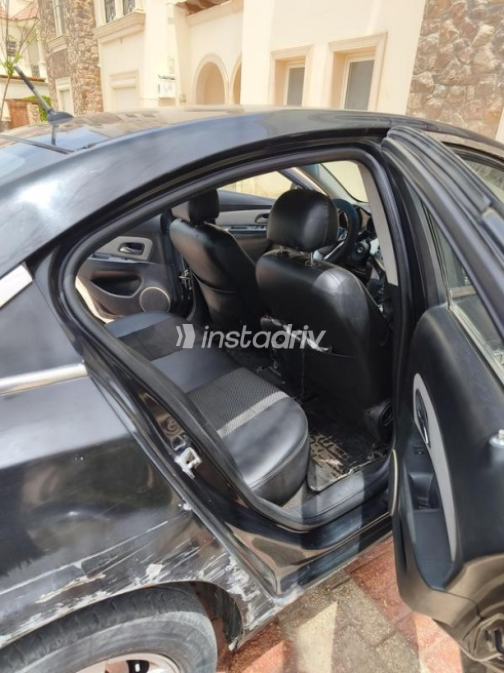 Chevrolet Cruze 2011 Black Used for Sale - 9