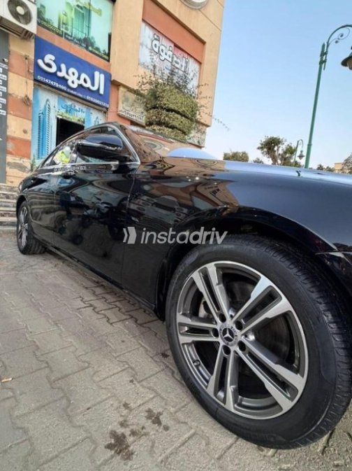 مرسيدس E 200 2022 أبيض مستعملة للبيع - 3