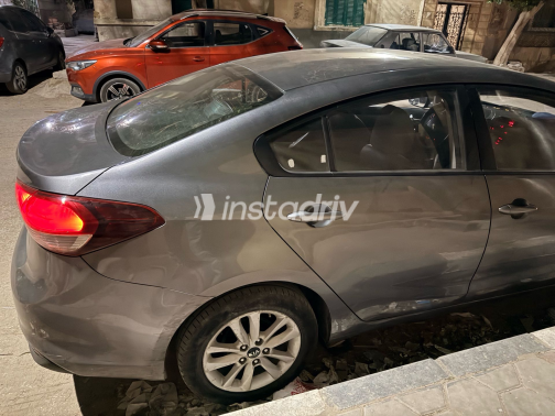 Kia Cerato 2017 Gray Used for Sale - 1