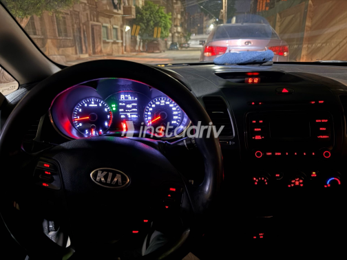 Kia Cerato 2017 Gray Used for Sale - 2