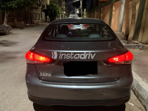 Kia Cerato 2017 Gray Used for Sale - 6