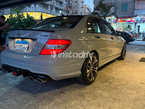 مرسيدس C 180 2009 فضي مستعملة للبيع - 1