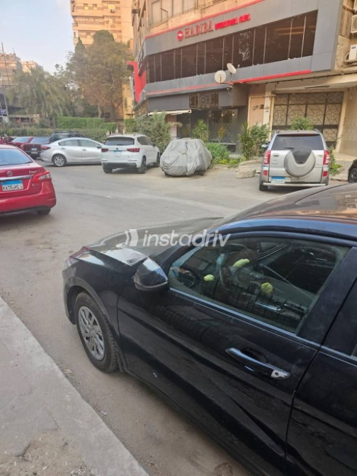 Hyundai Elantra 2022 Black Used for Sale - 2