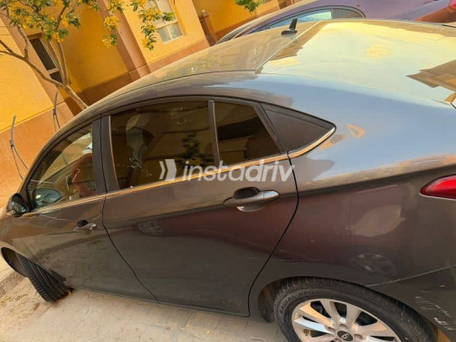 شيرى اريزو 5 2021 رمادي مستعملة للبيع - 3