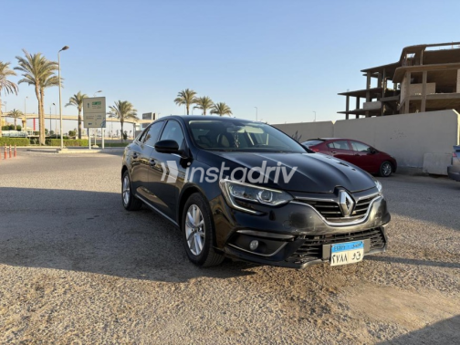 رينو ميجان 2021 أبيض مستعملة للبيع - 2