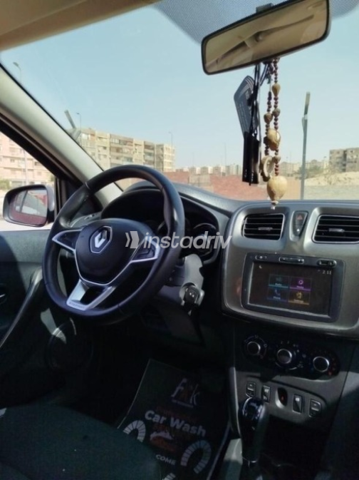 Renault Sandero Step Way 2020 Red Used for Sale - 4