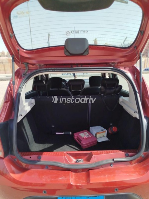 Renault Sandero Step Way 2020 Red Used for Sale - 8