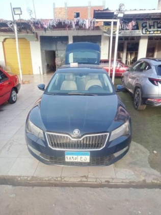 Skoda Superb 2018 White Used for Sale