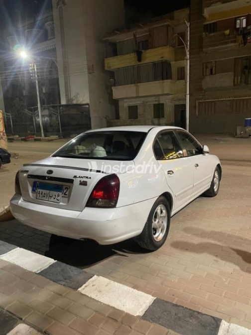 Hyundai Avante 2002 White Used for Sale - 2