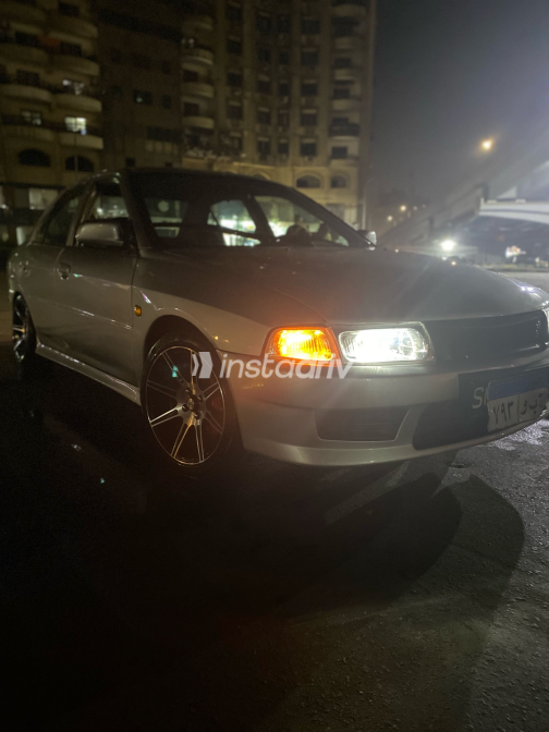 Mitsubishi Lancer Crystala 1999 Silver Used for Sale - 1