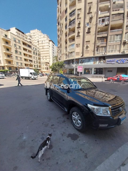 Toyota Land Cruiser 2008 Black Used for Sale - 1