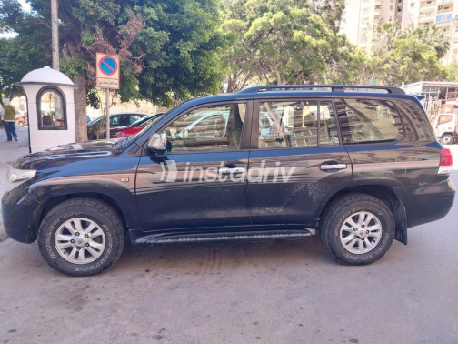 Toyota Land Cruiser 2008 Black Used for Sale - 6