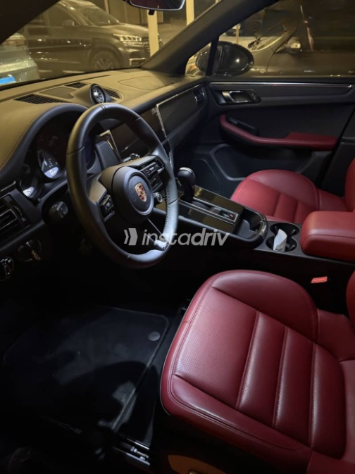 Porsche Macan 2026 Black Used for Sale - 7