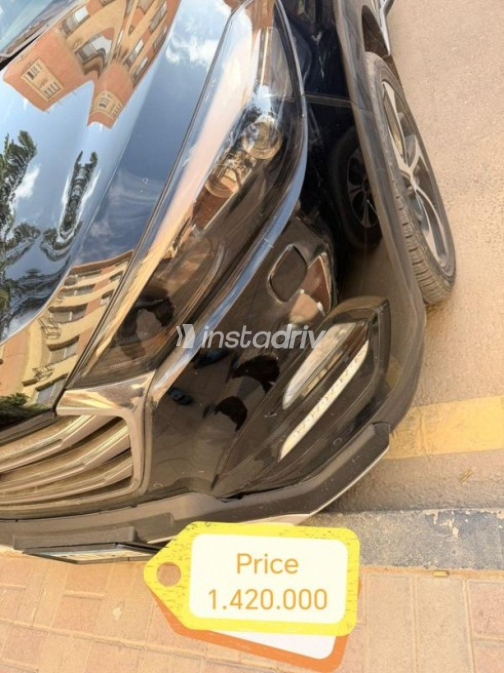 Hyundai Tucson 2019 White Used for Sale - 8