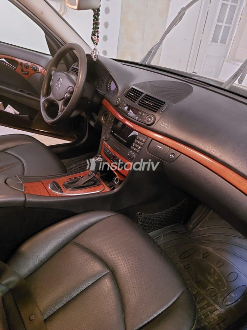 Mercedes E 200 2007 Black Used for Sale - 2