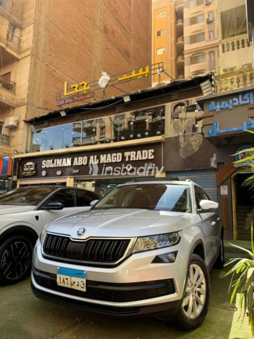 سكودا كودياك 2019 رمادي مستعملة للبيع - 2