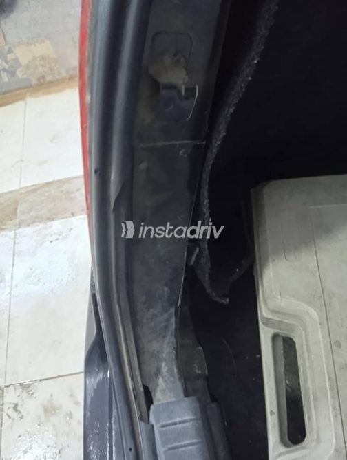 اسبيرانزا A516 2011 أسود مستعملة للبيع - 10