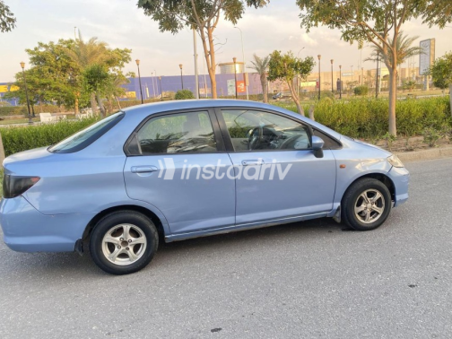 Honda City 2005 White Used for Sale - 1