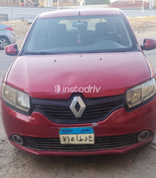 رينو سانديرو 2015 أحمر مستعملة للبيع - 2