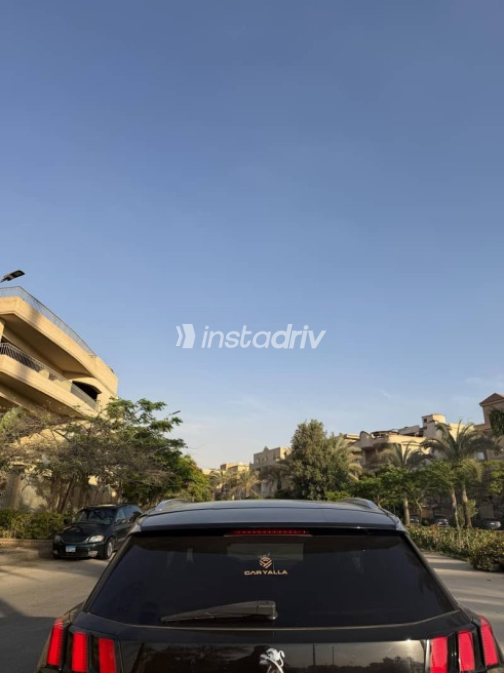 بيجو 3008 2019 أسود مستعملة للبيع - 6