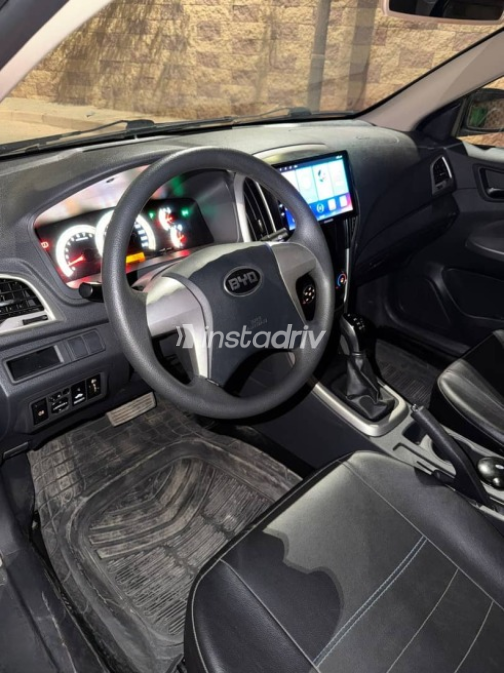 Byd F3 2024 Gray Used for Sale - 6
