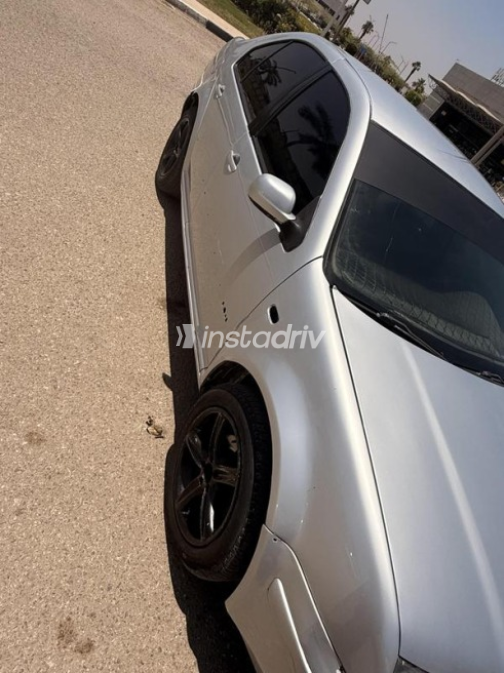 Volkswagen Bora 2000 Silver Used for Sale - 3