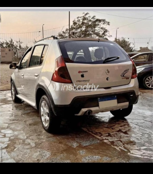 Renault Sandero Step Way 2013 Silver Used for Sale - 2