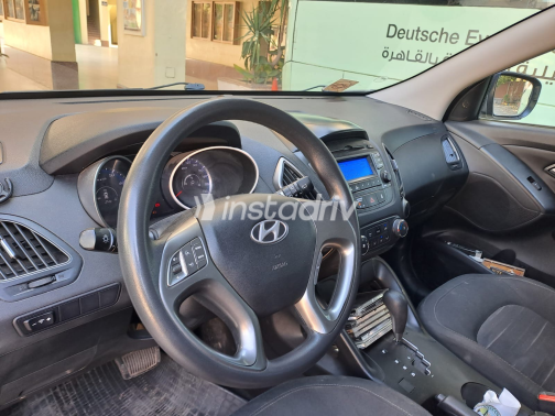 هيونداي IX 35 2015 رمادي مستعملة للبيع - 1