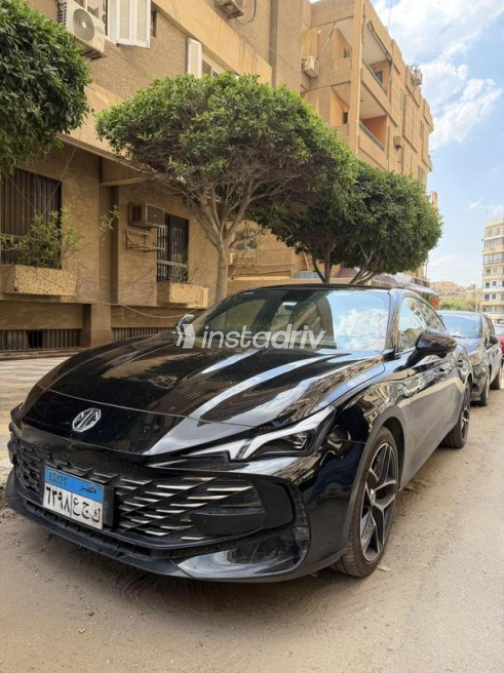 ام جى 7 2025 أبيض مستعملة للبيع - 1