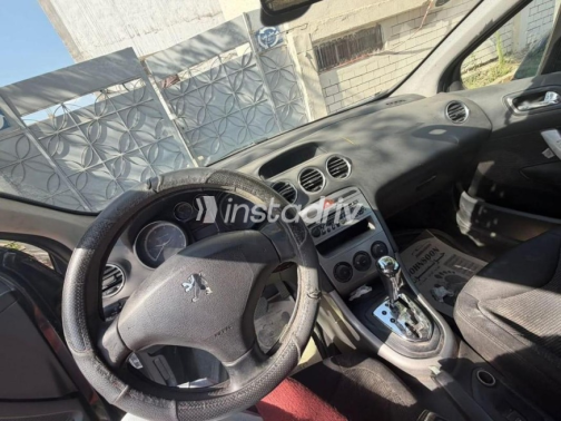 بيجو 308 sw 2011 أسود مستعملة للبيع - 4
