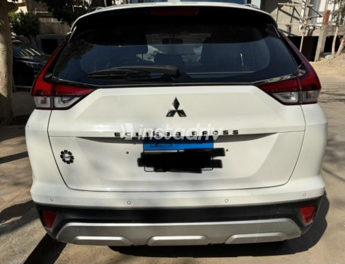 Mitsubishi Eclipse Cross 2024 White Used for Sale - 2