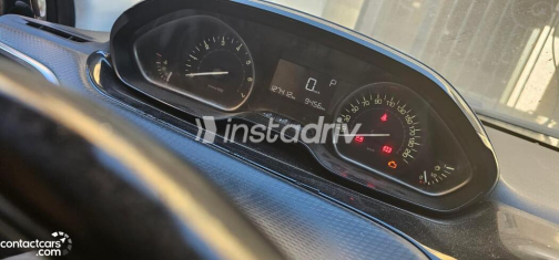 Peugeot 2008 2019 Gray Used for Sale - 4