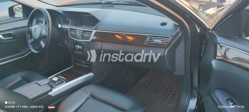 مرسيدس E 200 2013 أسود مستعملة للبيع - 5