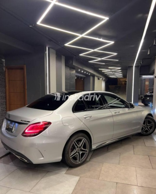 مرسيدس GLC300  إيه إم جي 2020 رمادي مستعملة للبيع - 5