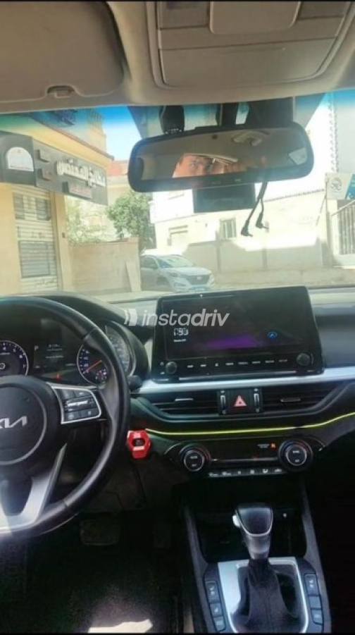 Kia K3 2022 White Used for Sale - 2