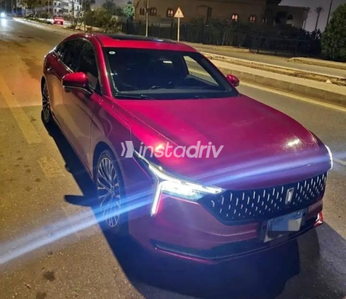 بيستون B70 2022 أحمر مستعملة للبيع - 1