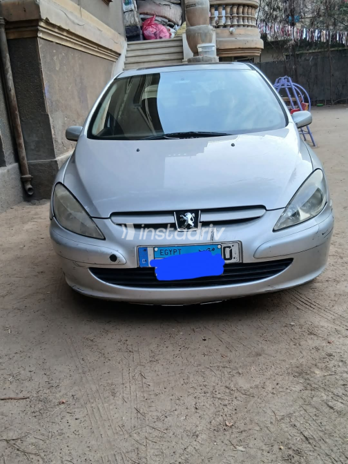 Peugeot 307 2003 Silver Used for Sale - 3