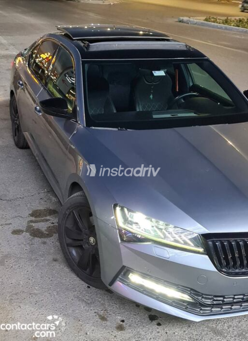 سكودا سوبيرب 2021 رمادي مستعملة للبيع - 4