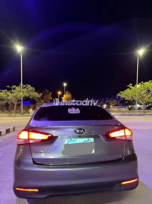 Kia Cerato 2017 Gray Used for Sale - 5