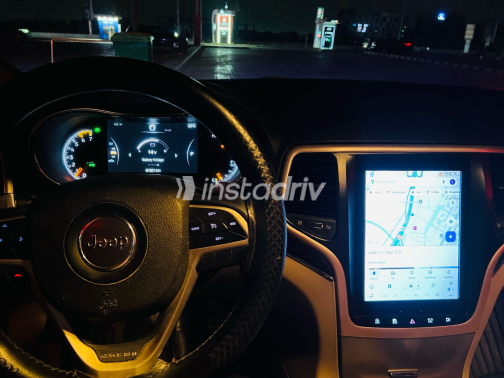 Jeep Grand Cherokee 2018 Black Used for Sale - 3