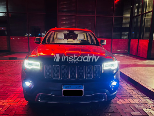 Jeep Grand Cherokee 2018 Black Used for Sale - 8