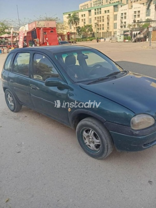 اوبل كورسا 2000 أخضر غامق مستعملة للبيع - 5